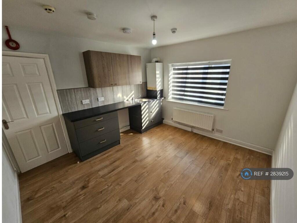 0 bed Studio for rent in Warrington. From OpenRent
