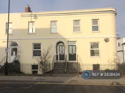 6 bed End of Terrace for rent in Cheltenham. From OpenRent 6 bed End of Terrace for rent in Cheltenham. From OpenRent