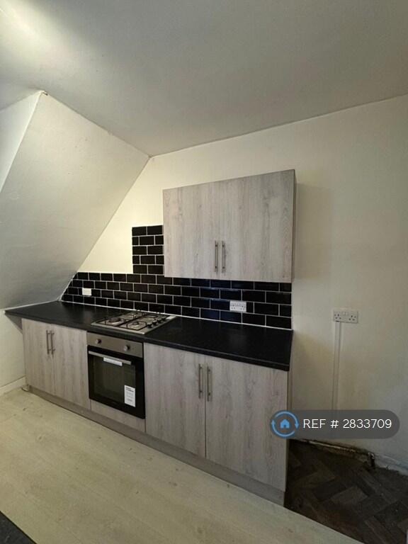 2 bed 1st Floor Flat for rent in Gateshead. From OpenRent