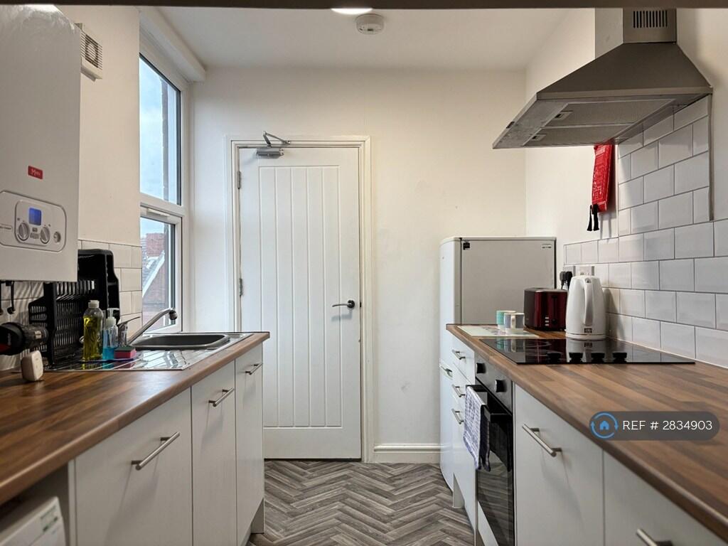 1 bed 1st Floor Flat for rent in Liverpool. From OpenRent
