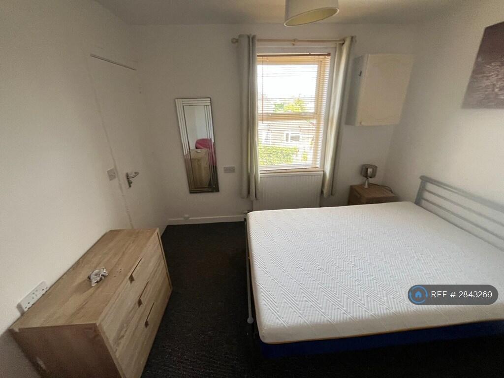 1 bed House Share for rent in Gloucester. From OpenRent