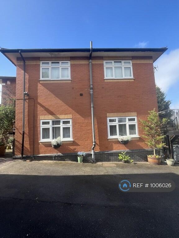 1 bed 1st Floor Flat for rent in Stoke-on-Trent. From OpenRent 1 bed 1st Floor Flat for rent in Stoke-on-Trent. From OpenRent