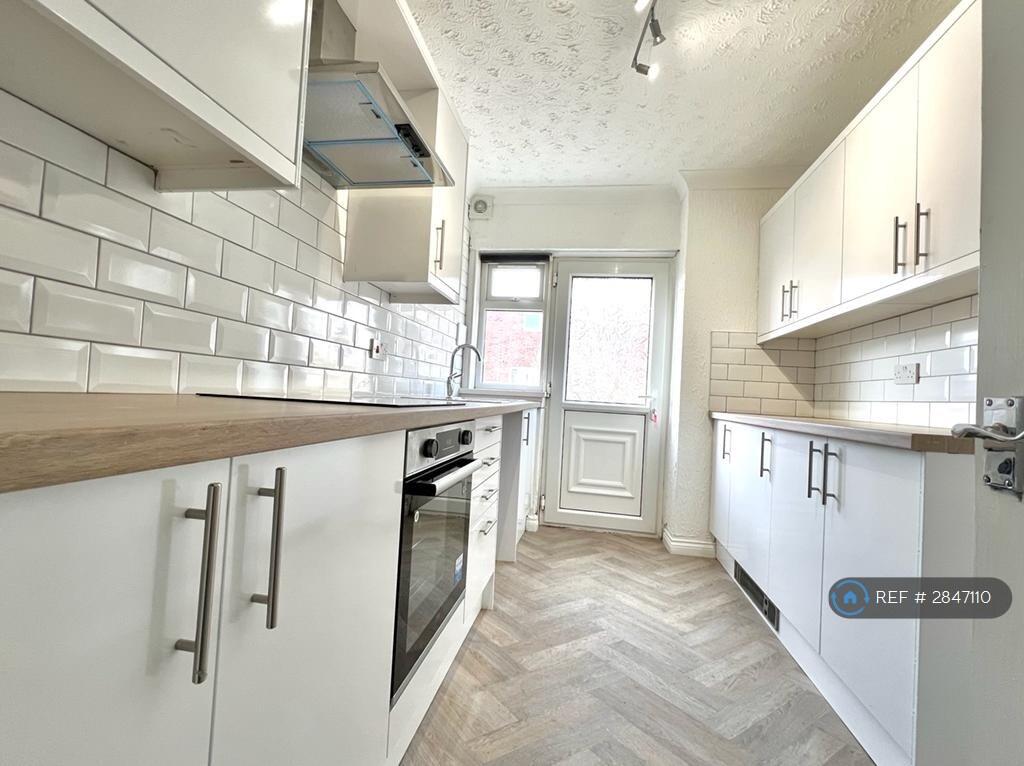 3 bed Mid Terraced House for rent in Newton Aycliffe. From OpenRent