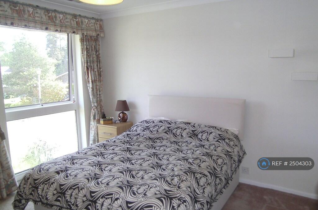 1 bed House Share for rent in Bracknell. From OpenRent