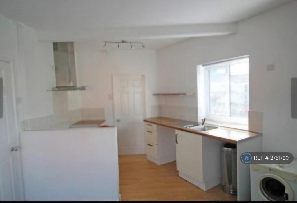 0 bed Studio for rent in Worksop. From OpenRent