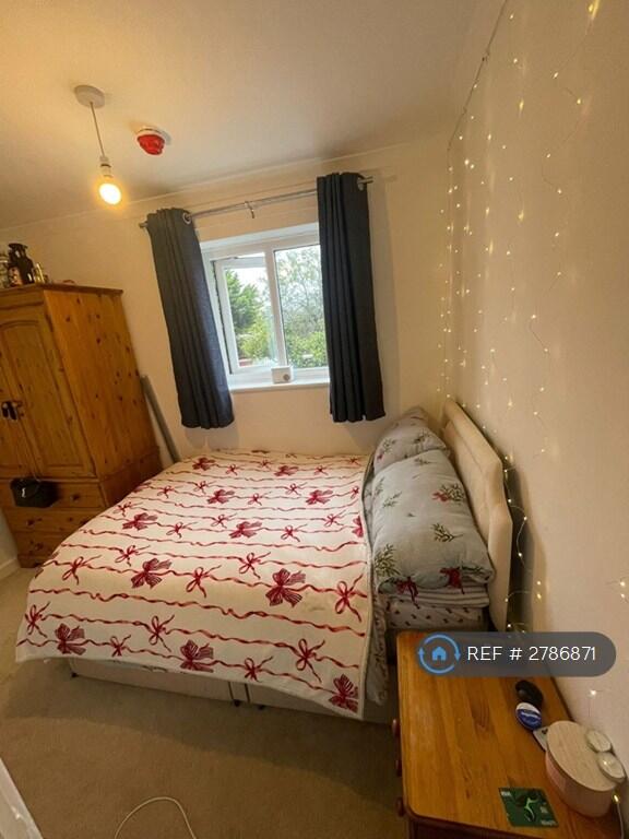 1 bed House Share for rent in Gosport. From OpenRent 1 bed House Share for rent in Gosport. From OpenRent