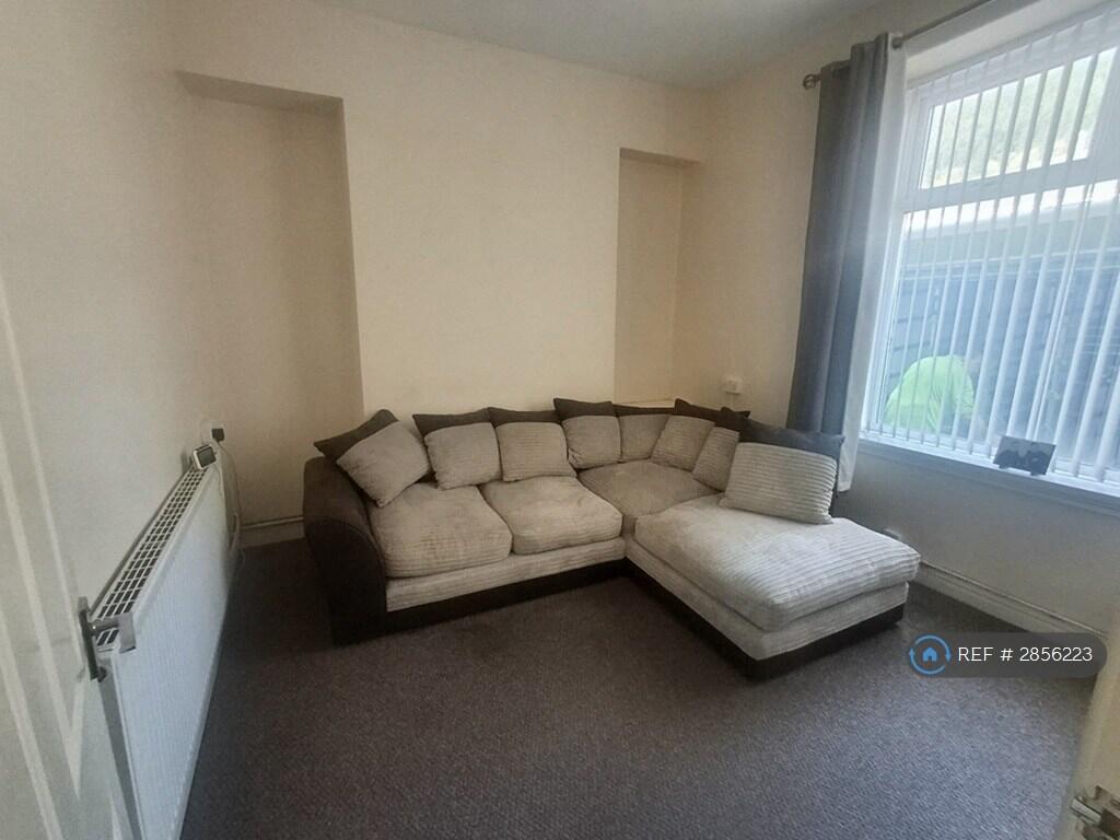1 bed 1st Floor Flat for rent in Treorchy. From OpenRent