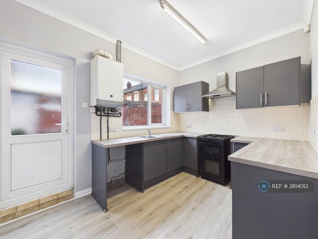 2 bed Mid Terraced House for rent in Darlington. From OpenRent