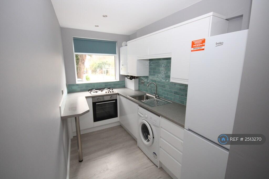 1 bed 1st Floor Flat for rent in Kirkcaldy. From OpenRent