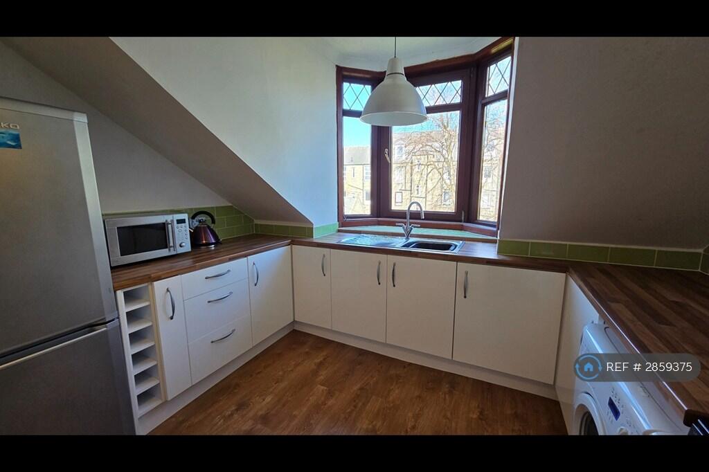 1 bed 1st Floor Flat for rent in Aberdeen. From OpenRent