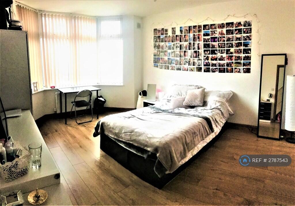 1 bed House Share for rent in Stapleton. From OpenRent