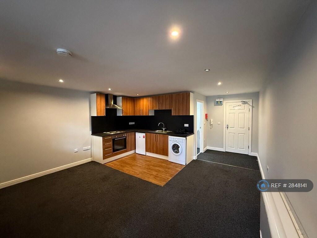 1 bed 1st Floor Flat for rent in Doncaster. From OpenRent