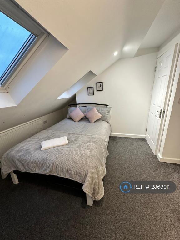 1 bed House Share for rent in Coventry. From OpenRent