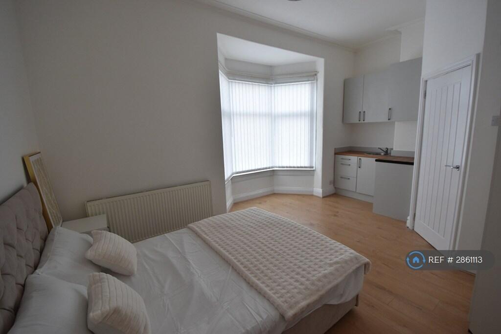 1 bed House Share for rent in Middlesbrough. From OpenRent