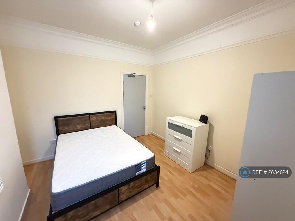 1 bed House Share for rent in Leicester. From OpenRent
