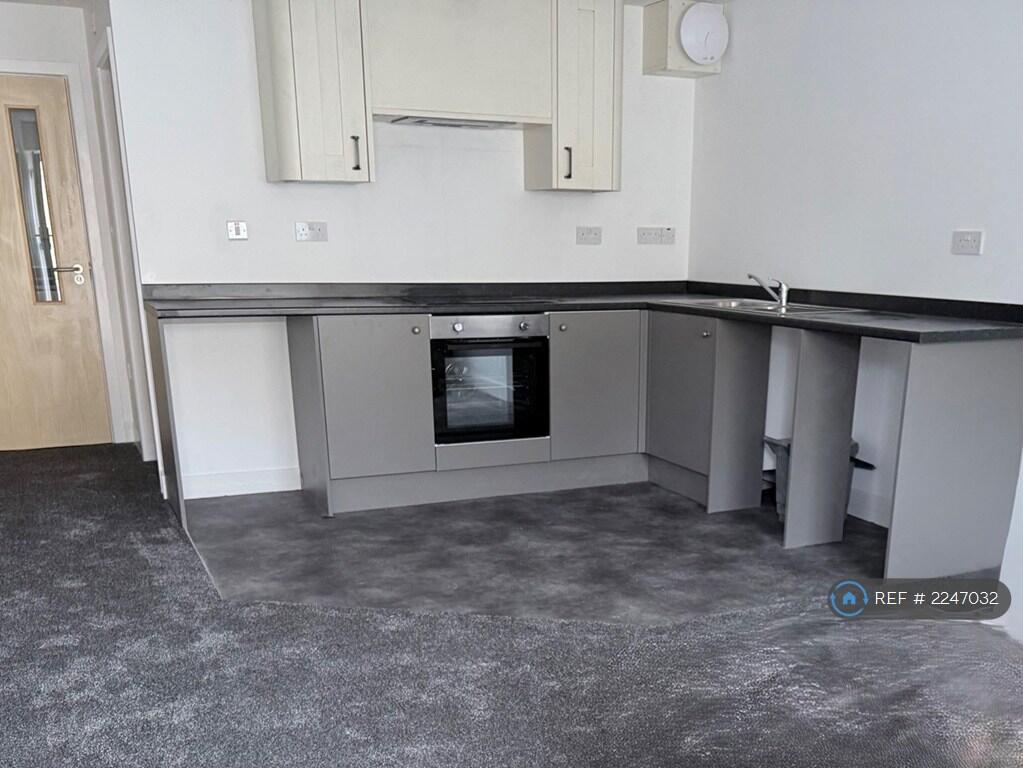 0 bed Studio for rent in Blackburn. From OpenRent