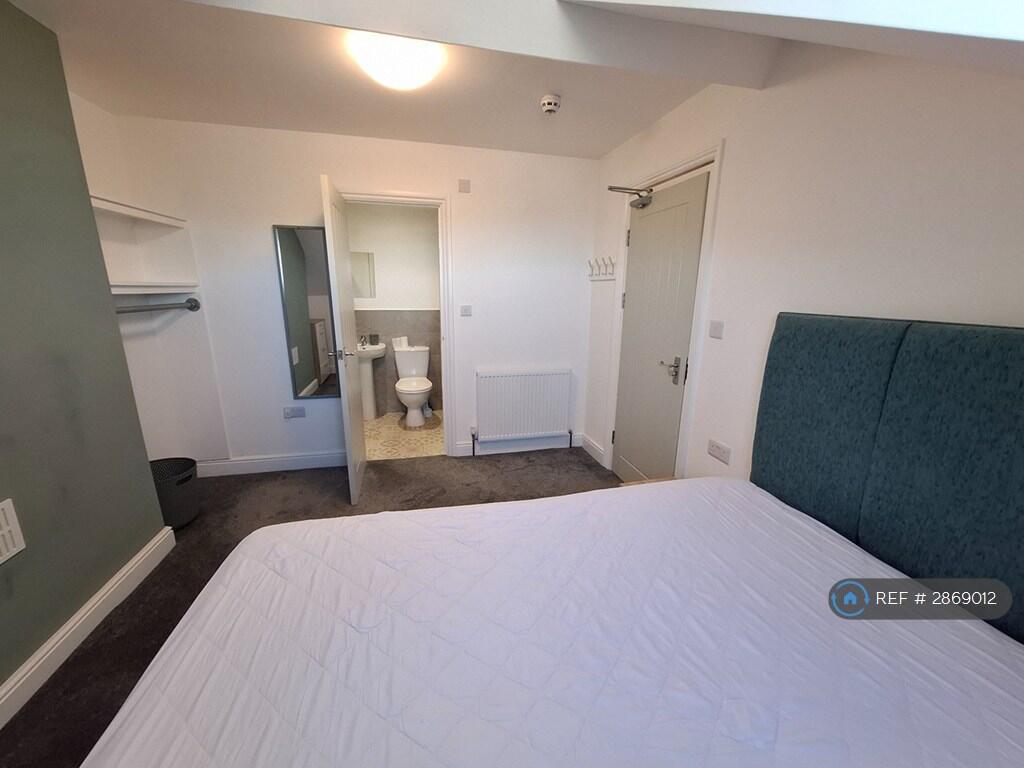 1 bed House Share for rent in Scarborough. From OpenRent