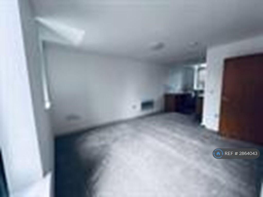 2 bed 1st Floor Flat for rent in Kirkheaton. From OpenRent
