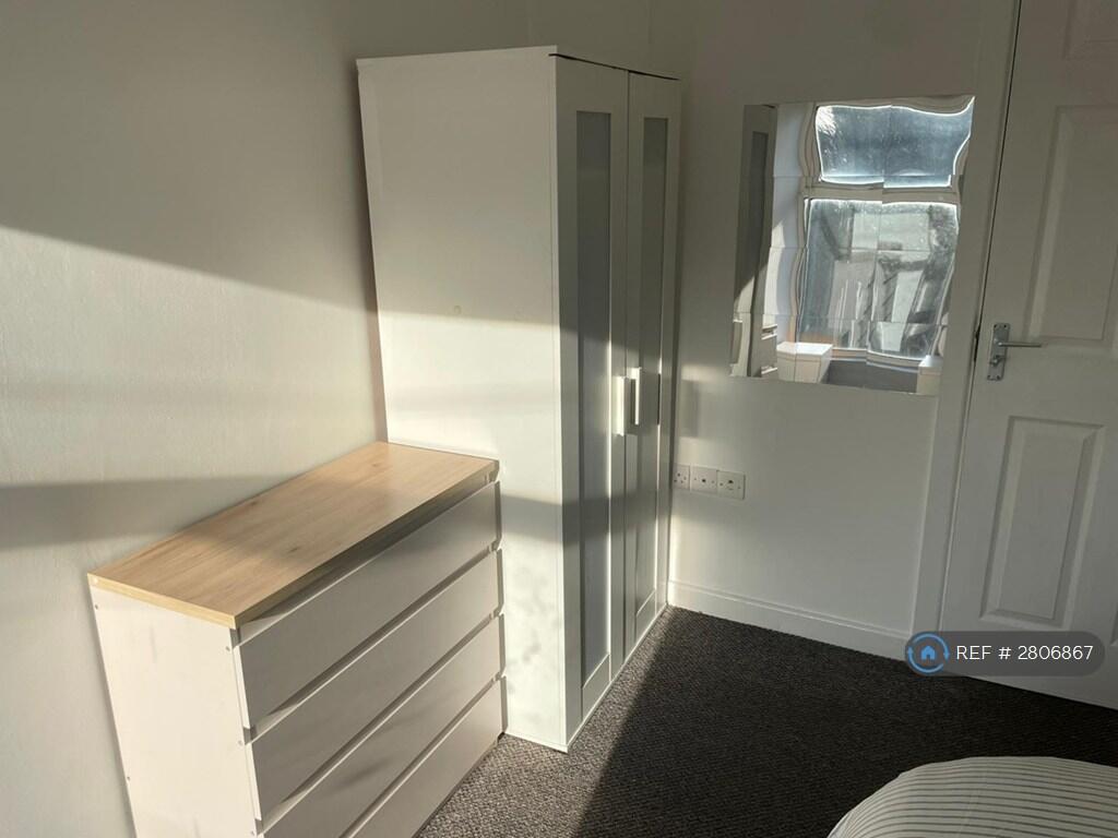 1 bed House Share for rent in Higher Walton. From OpenRent