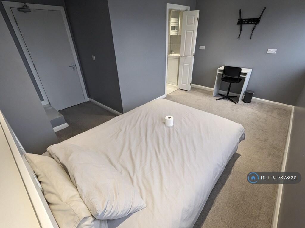 1 bed House Share for rent in Bridgwater. From OpenRent