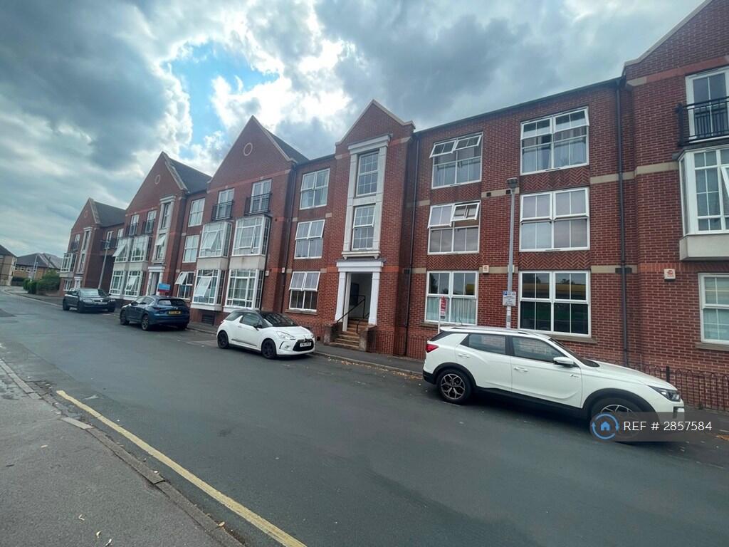 1 bed 1st Floor Flat for rent in Beverley. From OpenRent