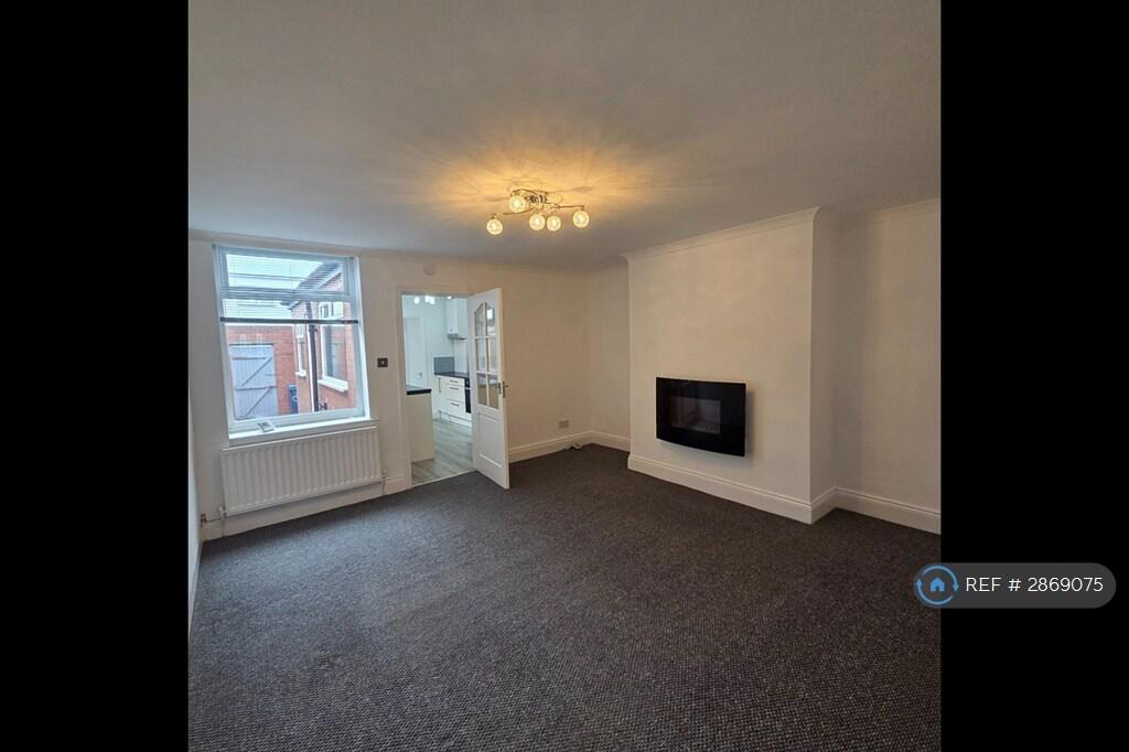 1 bed Mid Terraced House for rent in Sunderland. From OpenRent