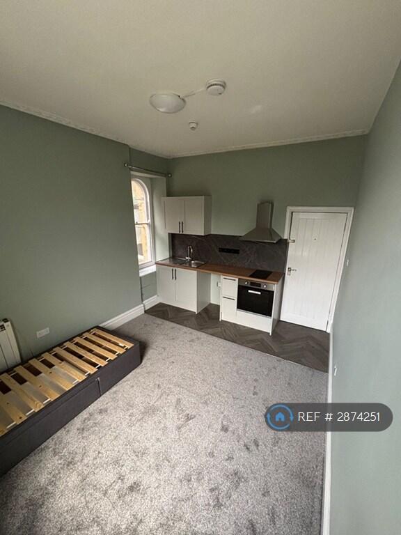 1 bed House Share for rent in Shepton Mallet. From OpenRent