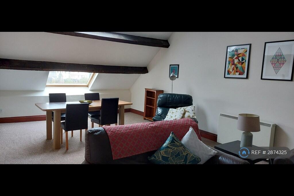 2 bed 1st Floor Flat for rent in Whitehaven. From OpenRent