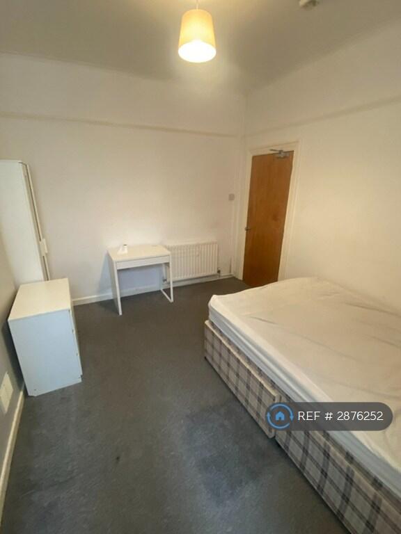 1 bed House Share for rent in Cardiff. From OpenRent