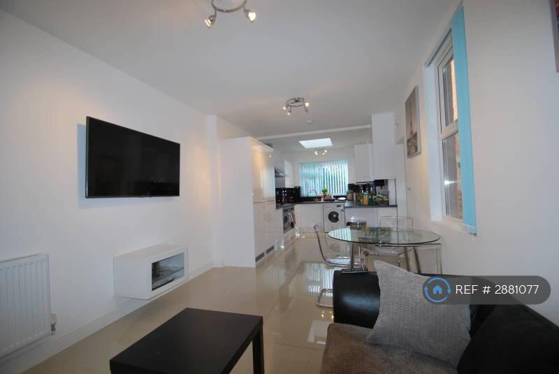 1 bed House Share for rent in Coventry. From OpenRent