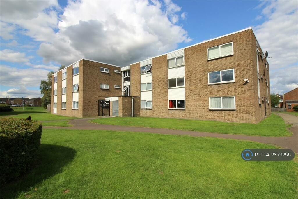 1 bed 1st Floor Flat for rent in Royal Wootton Bassett. From OpenRent