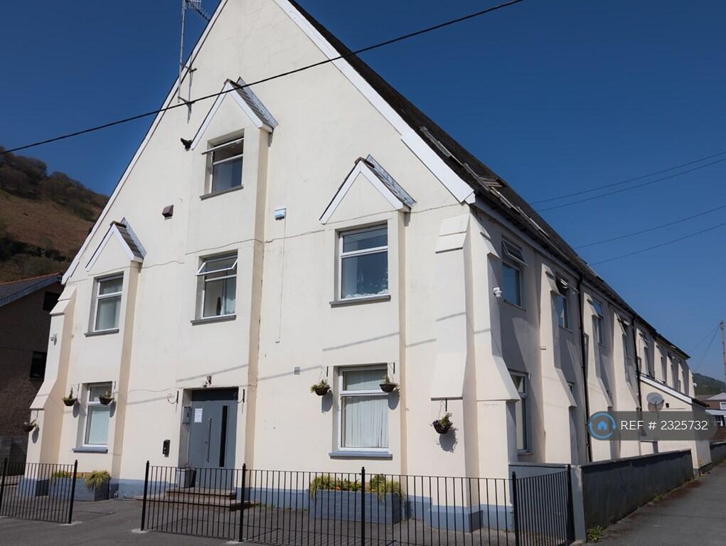 1 bed House Share for rent in Cwm. From OpenRent