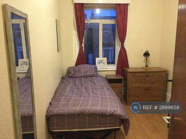 1 bed House Share for rent in Hornsey. From OpenRent 1 bed House Share for rent in Hornsey. From OpenRent
