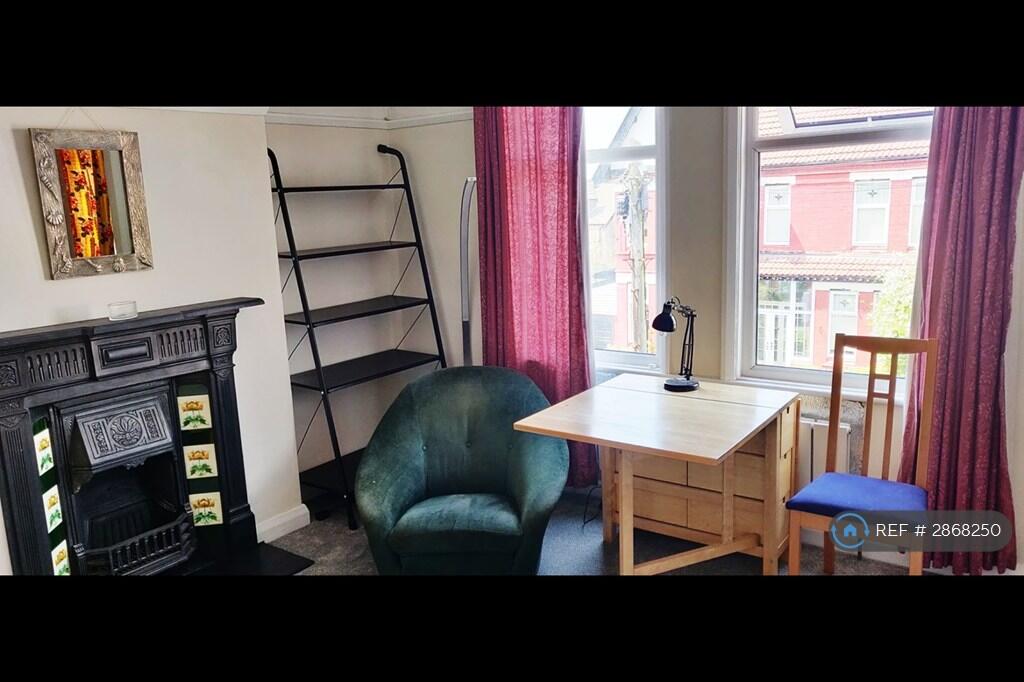 1 bed Flat Share for rent in Wallasey. From OpenRent 1 bed Flat Share for rent in Wallasey. From OpenRent