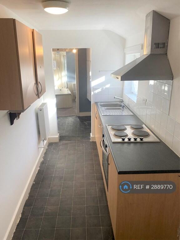 1 bed 1st Floor Flat for rent in Sutton in Ashfield. From OpenRent