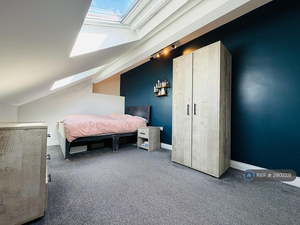 1 bed House Share for rent in Leeds. From OpenRent 1 bed House Share for rent in Leeds. From OpenRent