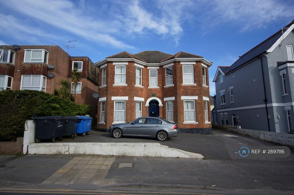 4 bed Studio for rent in Poole. From OpenRent 4 bed Studio for rent in Poole. From OpenRent