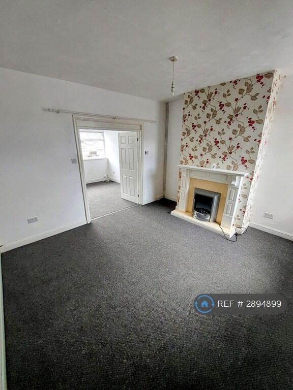 2 bed Mid Terraced House for rent in Grimsby. From OpenRent 2 bed Mid Terraced House for rent in Grimsby. From OpenRent