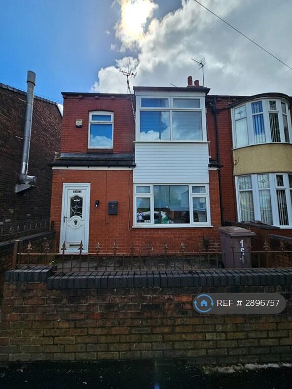 1 bed 1st Floor Flat for rent in St Helens. From OpenRent