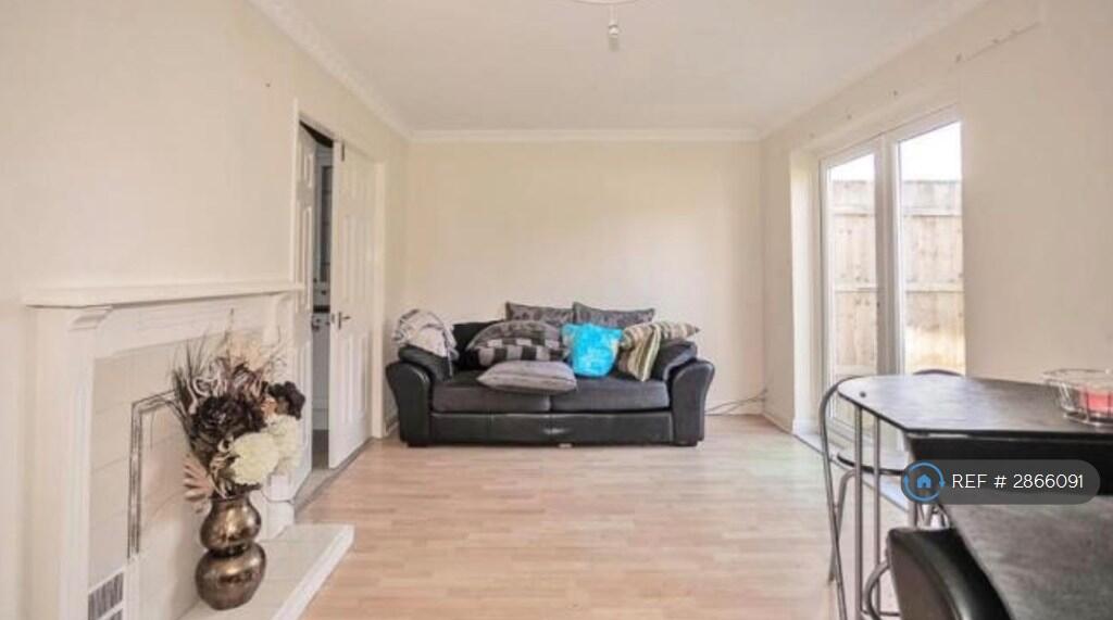 3 bed Semi Detached for rent in Newton Aycliffe. From OpenRent 3 bed Semi Detached for rent in Newton Aycliffe. From OpenRent