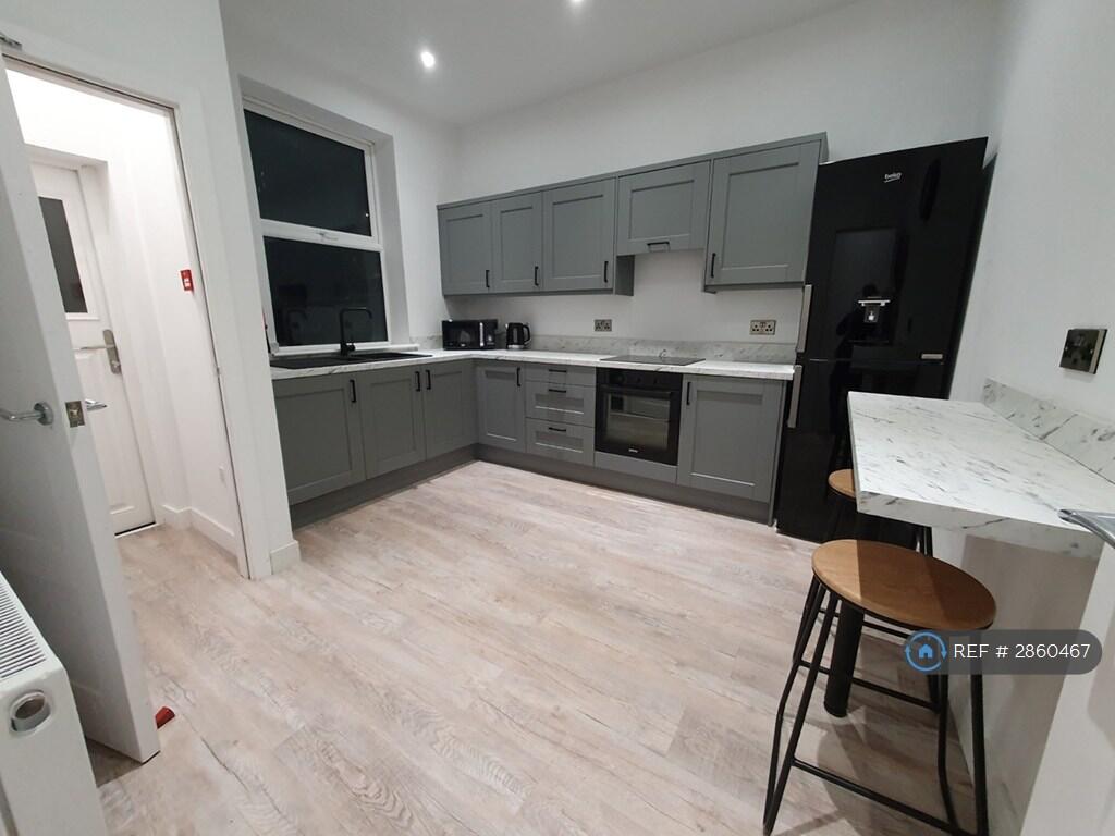 1 bed House Share for rent in Ashton-under-Lyne. From OpenRent