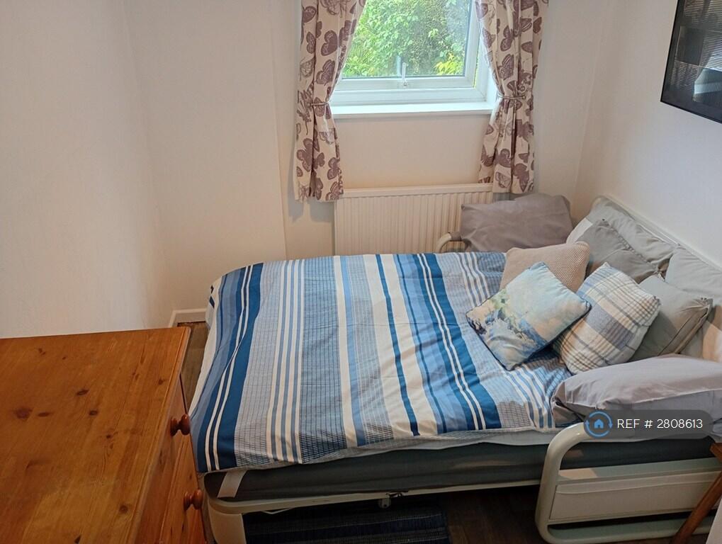 1 bed House Share for rent in Chichester. From OpenRent