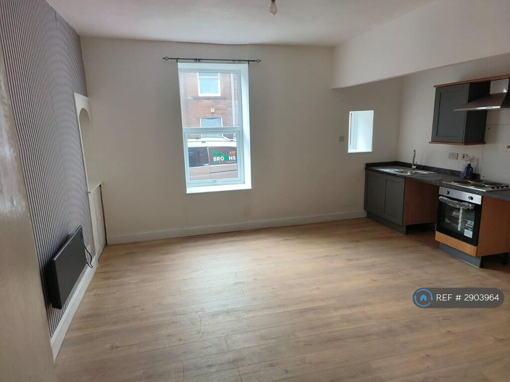 1 bed 1st Floor Flat for rent in Newmilns. From OpenRent
