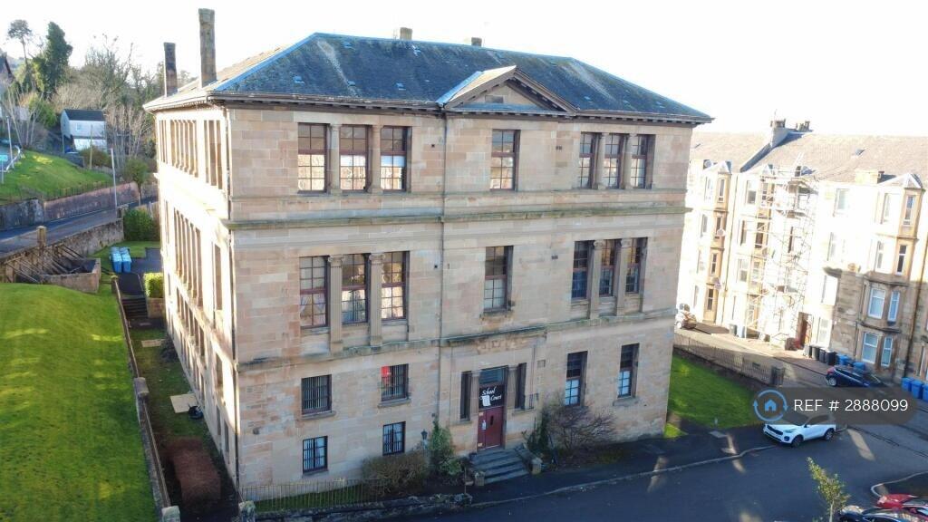 2 bed 1st Floor Flat for rent in Port Glasgow. From OpenRent