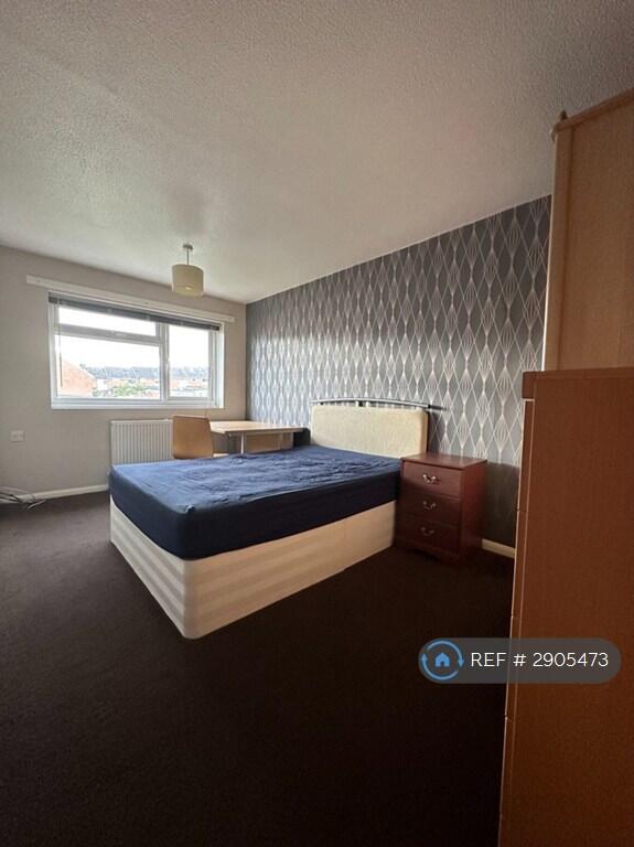 1 bed House Share for rent in Exeter. From OpenRent