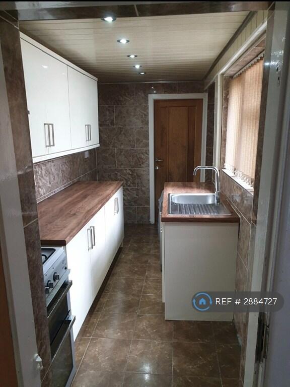 2 bed Mid Terraced House for rent in Mellor. From OpenRent 2 bed Mid Terraced House for rent in Mellor. From OpenRent