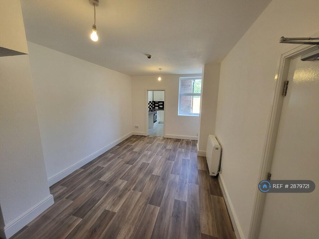 1 bed 1st Floor Flat for rent in Derby. From OpenRent