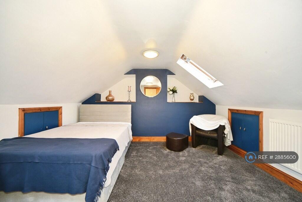 1 bed House Share for rent in Catford. From OpenRent