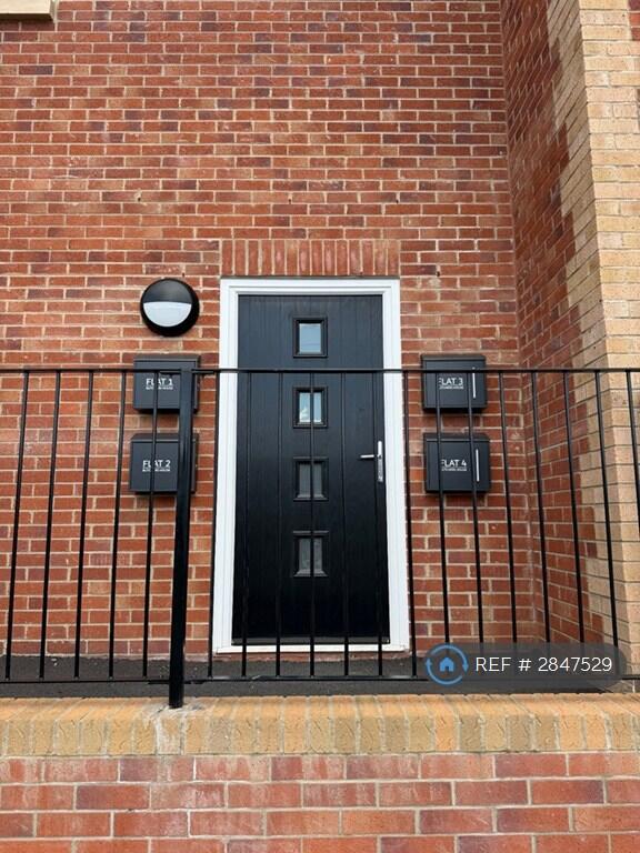 1 bed 1st Floor Flat for rent in Carlton. From OpenRent 1 bed 1st Floor Flat for rent in Carlton. From OpenRent