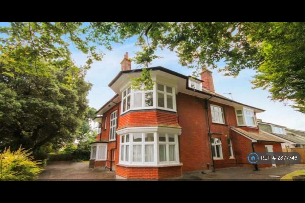 4 bed Studio for rent in Bournemouth. From OpenRent 4 bed Studio for rent in Bournemouth. From OpenRent